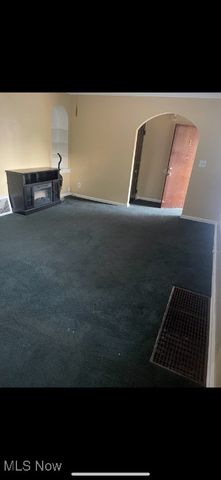 21051 S Lake Shore Boulevard, Euclid, OH 44123