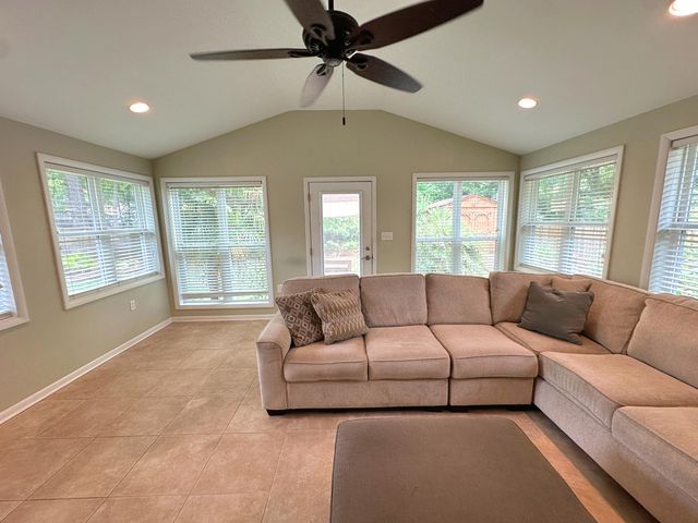 2039 Bishop Drive, Charleston, SC 29414