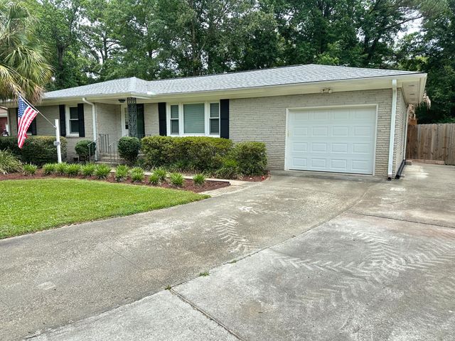 2039 Bishop Drive, Charleston, SC 29414