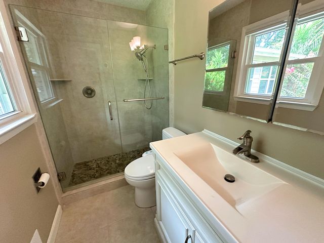 2039 Bishop Drive, Charleston, SC 29414