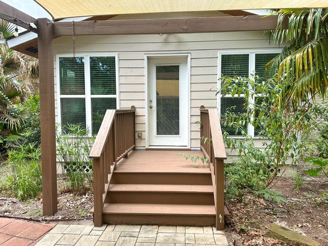 2039 Bishop Drive, Charleston, SC 29414