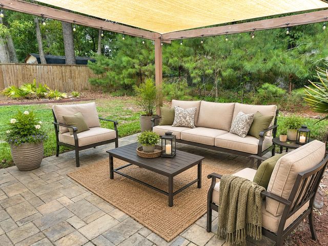 2039 Bishop Drive, Charleston, SC 29414