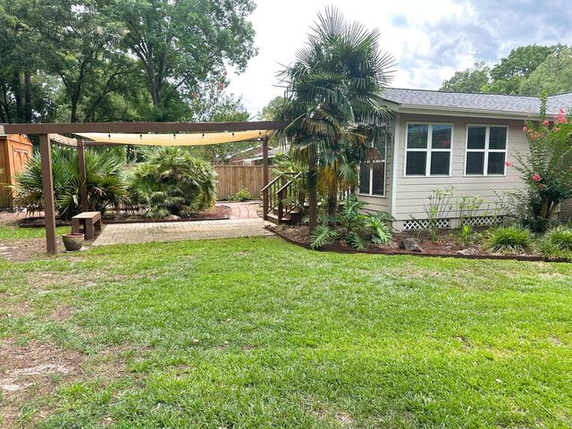 2039 Bishop Drive, Charleston, SC 29414