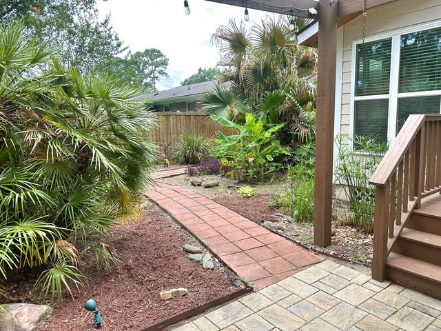 2039 Bishop Drive, Charleston, SC 29414