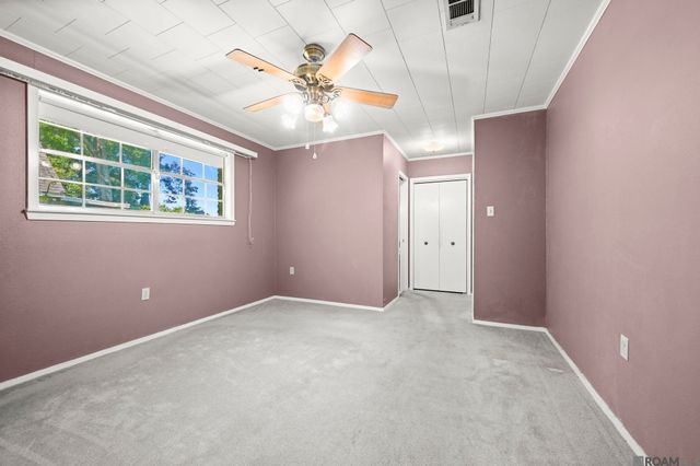 5215 Gloria St, Zachary, LA 70791