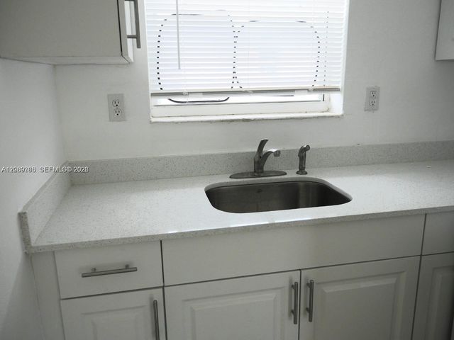 55 W 9th Street 1, Hialeah, FL 33010