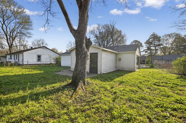 4989 MIKE DR, Memphis, TN 38127