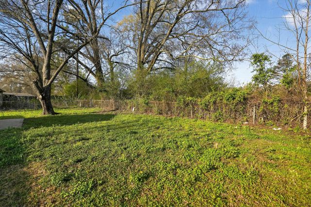 4989 MIKE DR, Memphis, TN 38127