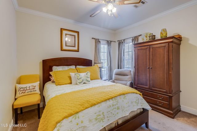 11827 River Estates Circle, Biloxi, MS 39532