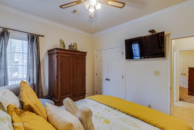 11827 River Estates Circle, Biloxi, MS 39532