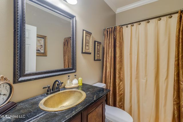 11827 River Estates Circle, Biloxi, MS 39532