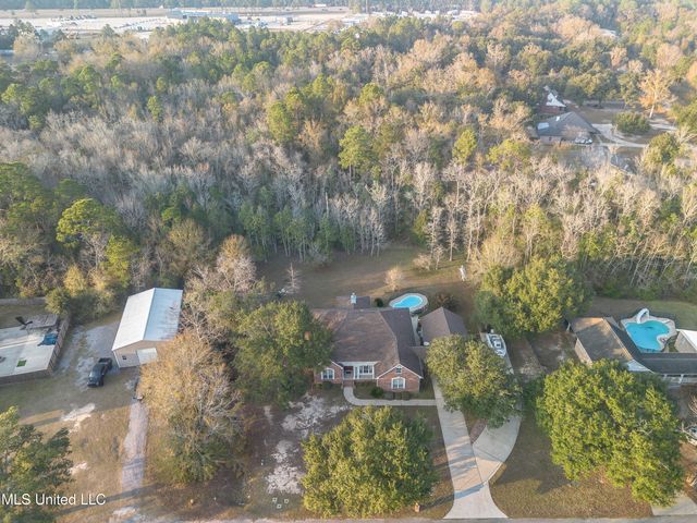 11827 River Estates Circle, Biloxi, MS 39532