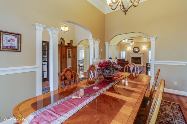 11827 River Estates Circle, Biloxi, MS 39532