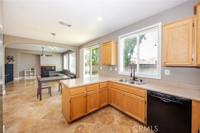 11964 Limestone Court, Yucaipa, CA 92399