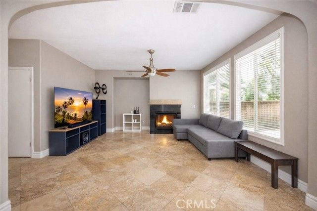 11964 Limestone Court, Yucaipa, CA 92399