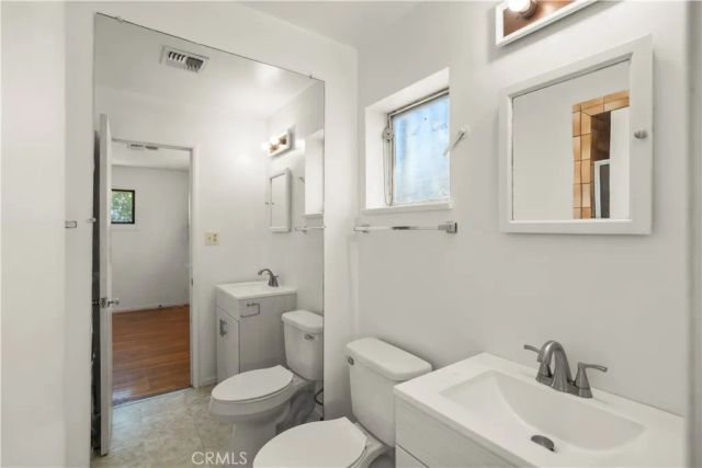 2804 Pomona, Bakersfield, CA 93305