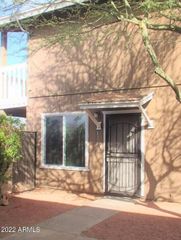 6122 W Morten Avenue, Glendale, AZ 85301
