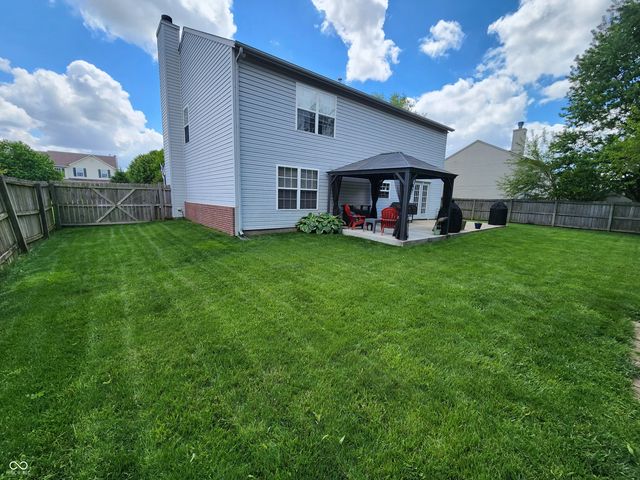 152 Davis Drive, Whiteland, IN 46184