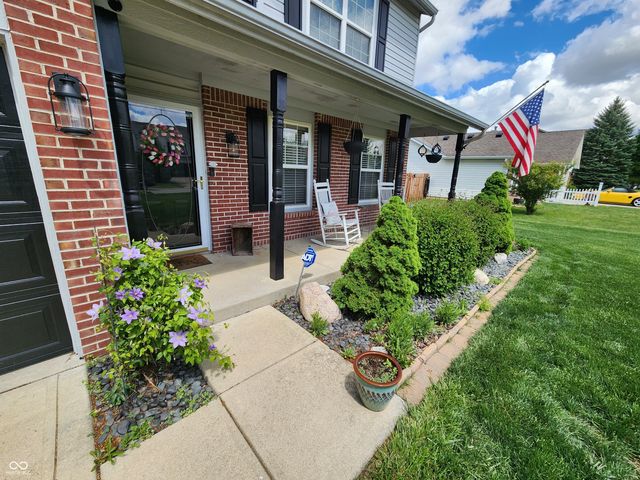 152 Davis Drive, Whiteland, IN 46184
