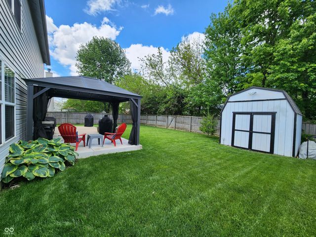 152 Davis Drive, Whiteland, IN 46184