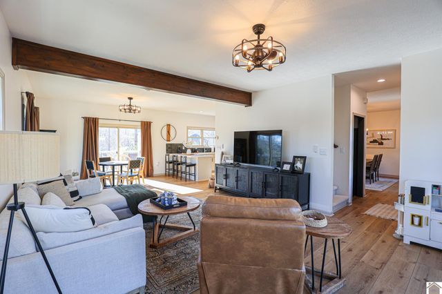 282 Vista Dr, Gilbertsville, KY 42044