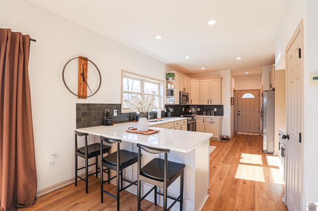 282 Vista Dr, Gilbertsville, KY 42044