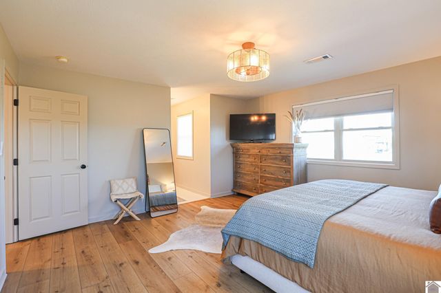 282 Vista Dr, Gilbertsville, KY 42044