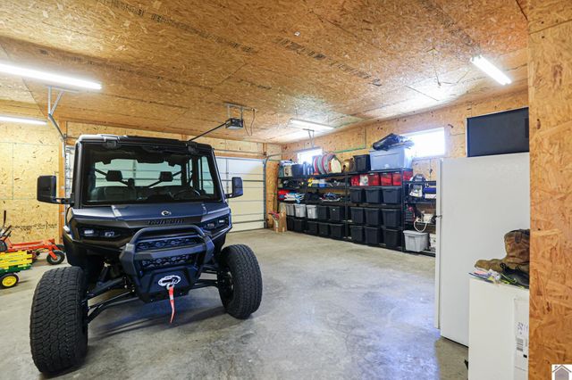 282 Vista Dr, Gilbertsville, KY 42044