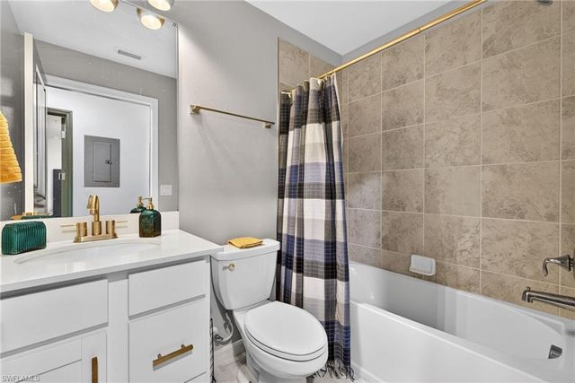 6070 National BLVD 223, Ave Maria, FL 34142