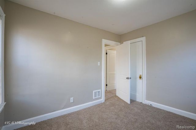 15005 Steel Street, Detroit, MI 48227