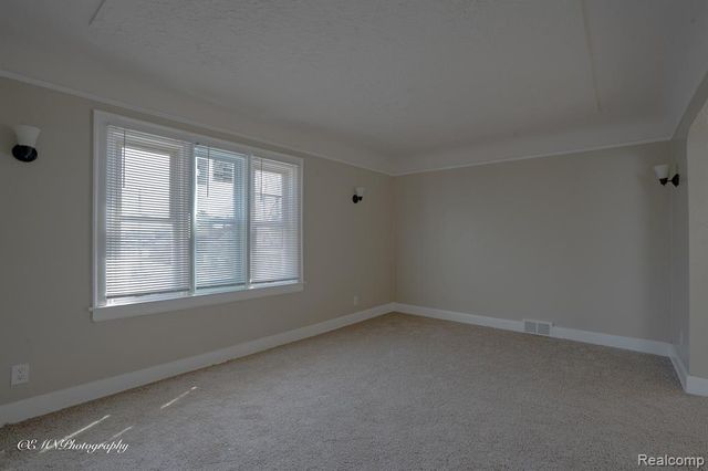 15005 Steel Street, Detroit, MI 48227