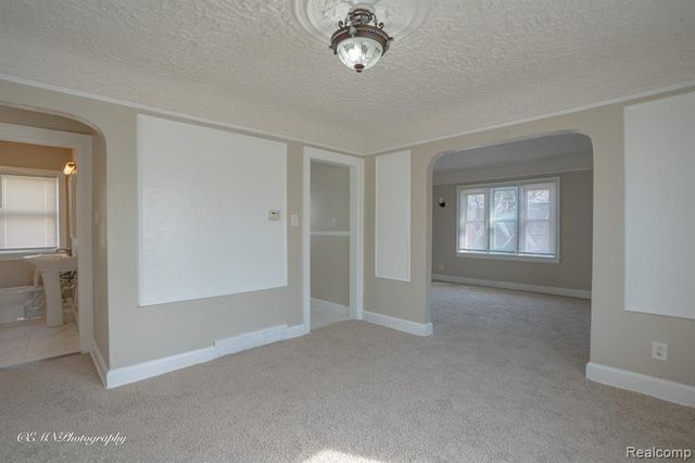 15005 Steel Street, Detroit, MI 48227