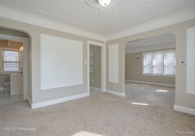 15005 Steel Street, Detroit, MI 48227
