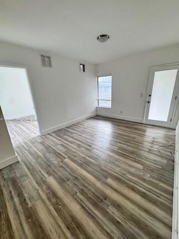 7925 West Dr 16, North Bay Village, FL 33141