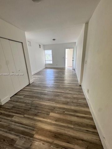 7925 West Dr 16, North Bay Village, FL 33141