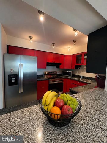 6 CHELMSFORD CT, Marlton, NJ 08053