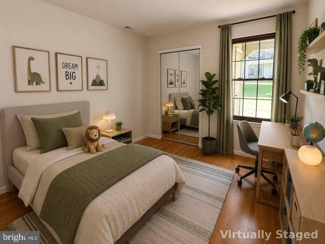 6 CHELMSFORD CT, Marlton, NJ 08053