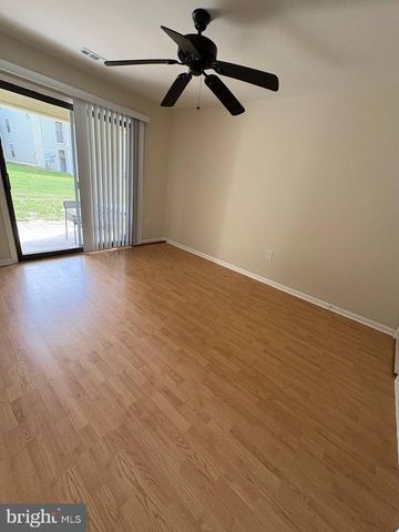6 CHELMSFORD CT, Marlton, NJ 08053