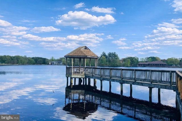 6 CHELMSFORD CT, Marlton, NJ 08053