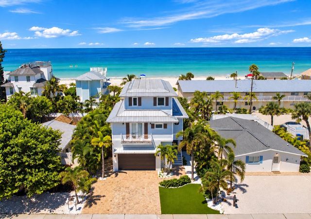 3014 AVENUE E, Bradenton Beach, FL 34217