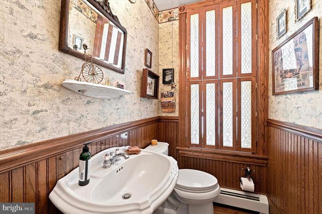59 W GREENWOOD AVE, Lansdowne, PA 19050