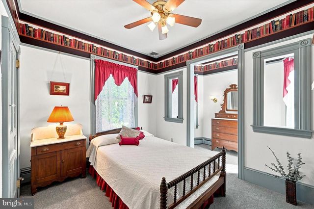 59 W GREENWOOD AVE, Lansdowne, PA 19050