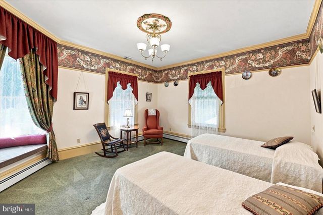 59 W GREENWOOD AVE, Lansdowne, PA 19050
