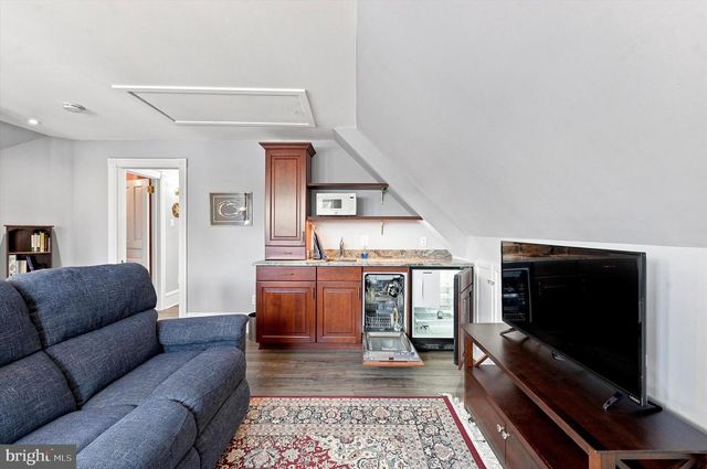 59 W GREENWOOD AVE, Lansdowne, PA 19050