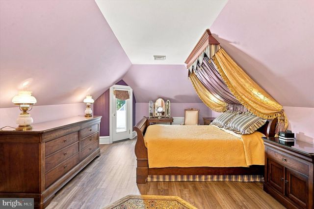 59 W GREENWOOD AVE, Lansdowne, PA 19050