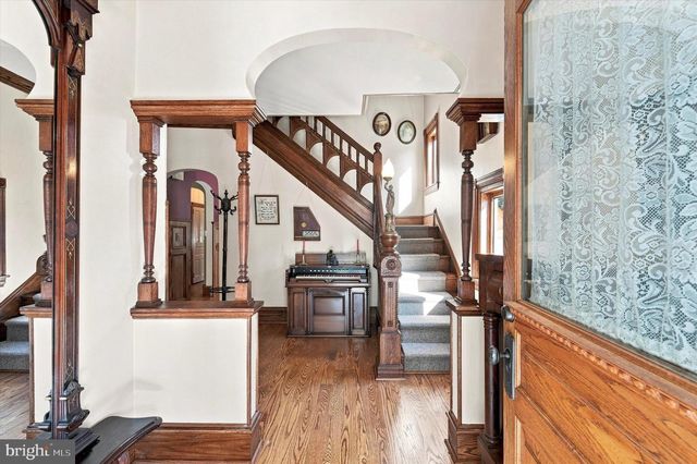 59 W GREENWOOD AVE, Lansdowne, PA 19050
