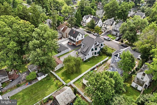 59 W GREENWOOD AVE, Lansdowne, PA 19050