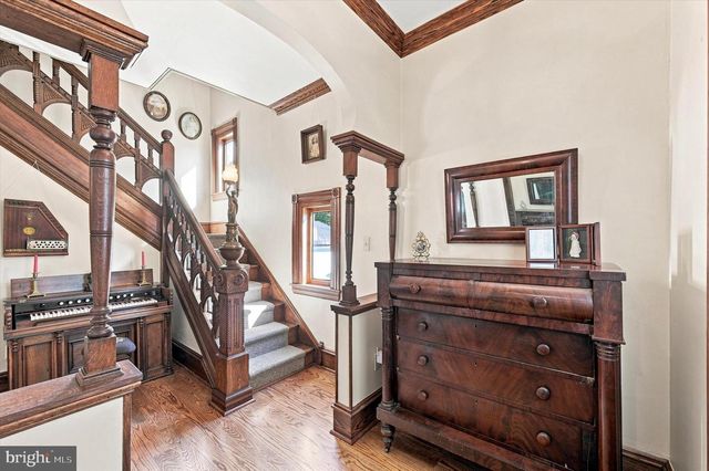 59 W GREENWOOD AVE, Lansdowne, PA 19050