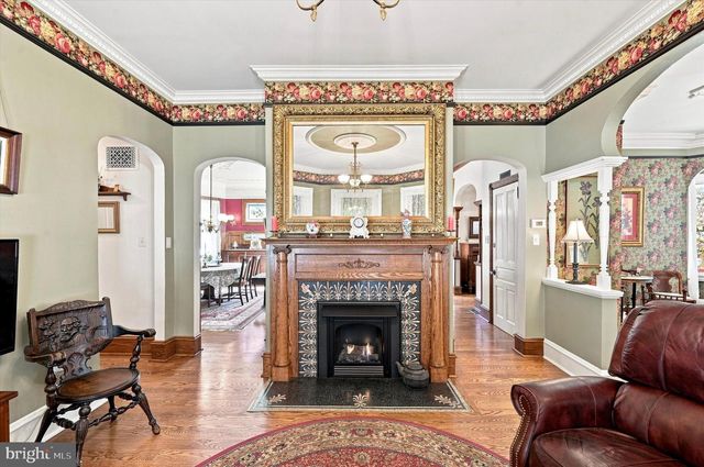 59 W GREENWOOD AVE, Lansdowne, PA 19050