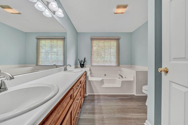 1067 Archway RD, Blue Ridge, VA 24064